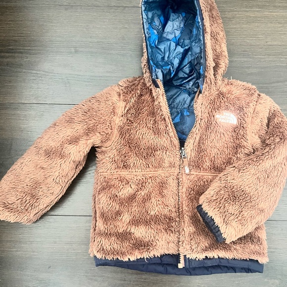 The North Face Reversible Winter Coat Sz 3T. Perfect for Winter - Picture 5 of 6